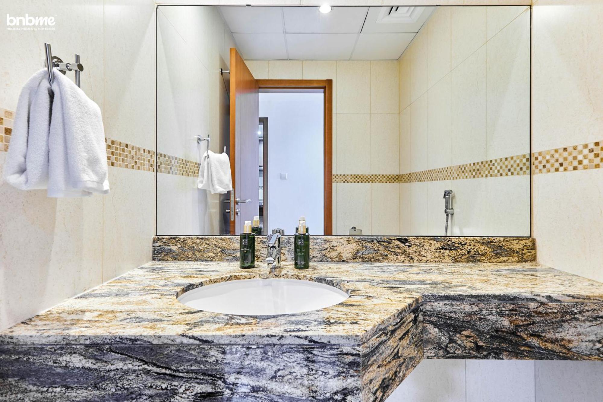 Bnbmehomes - Saba Tower Dubai Esterno foto